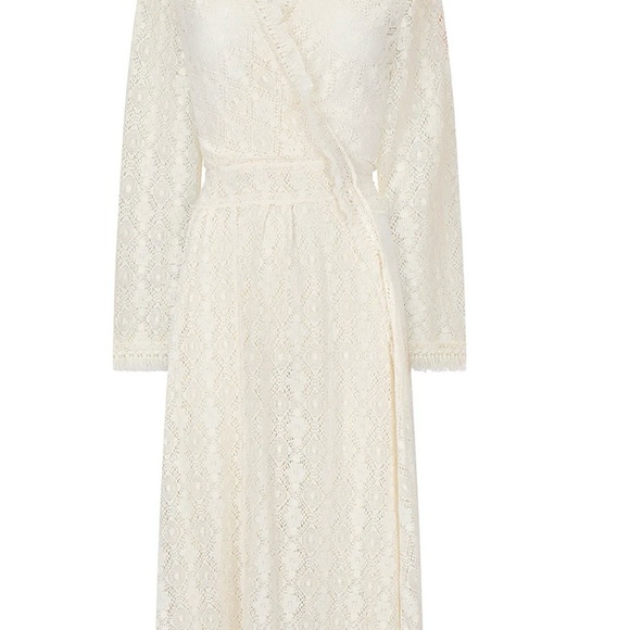 Pirate Queen Robe - Picture 3 of 3